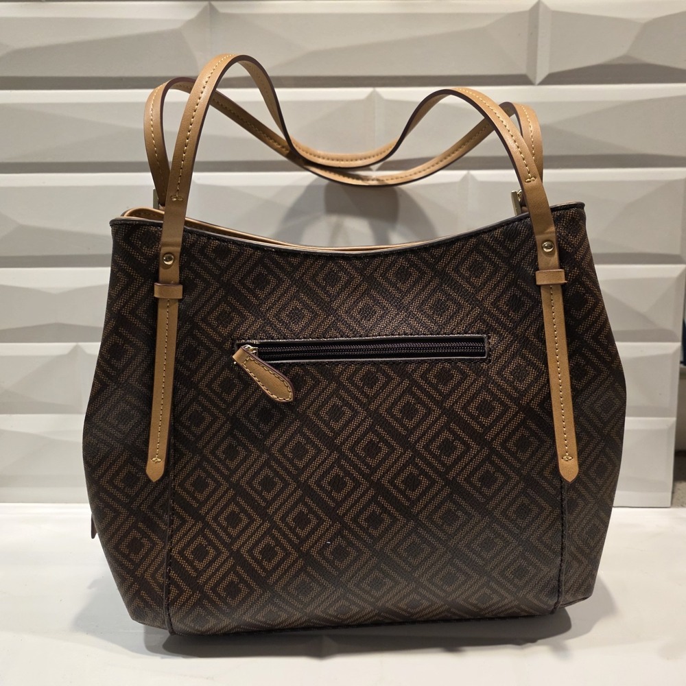 Liz Claiborne Shoulder Bag/Tan Monogram